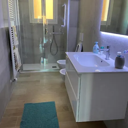 Casa L&r Bed & Breakfast 4*