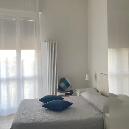 Bed & Breakfast Casa L&r 4*