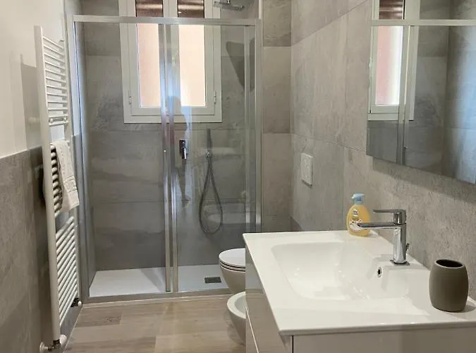 לינה וארוחת בוקר Casa L&r