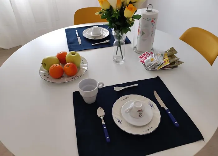 לינה וארוחת בוקר Casa L&r 4*